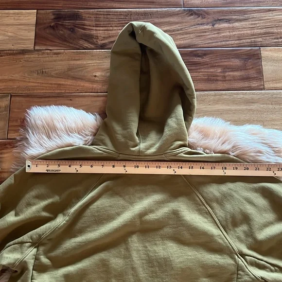 Left On Friday Homerun Sweatsuit NWOT Sz S/M - Picture 5 of 11